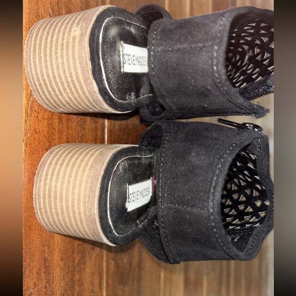 Steve Madden Black Sparkly Sandals - Picture 3 of 6